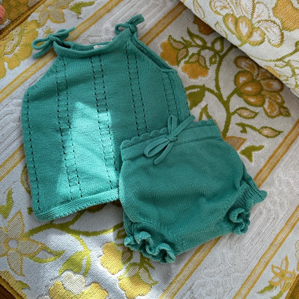 Fin & Vince Schoolhouse Green Knit Set in size 3-6mo